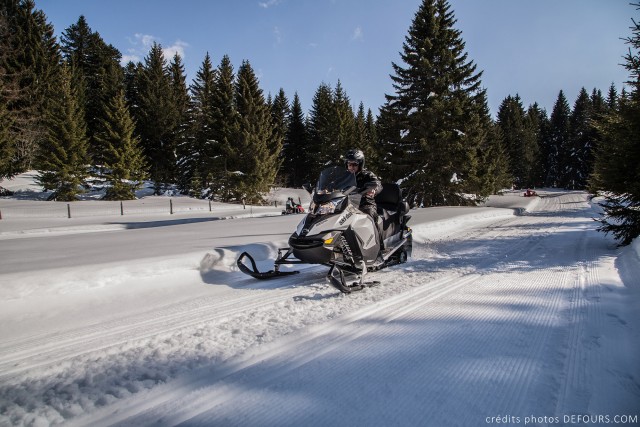 Aventure Motoneige - Savoie Grand Revard