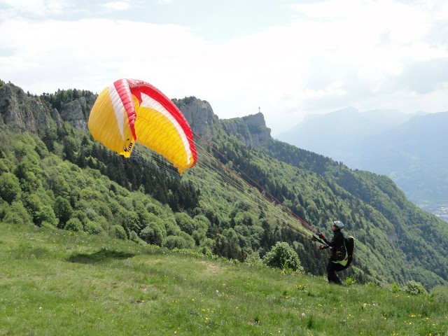 Décollage parapentes - Savoie Grand Revard