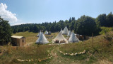 Village Tipi en été