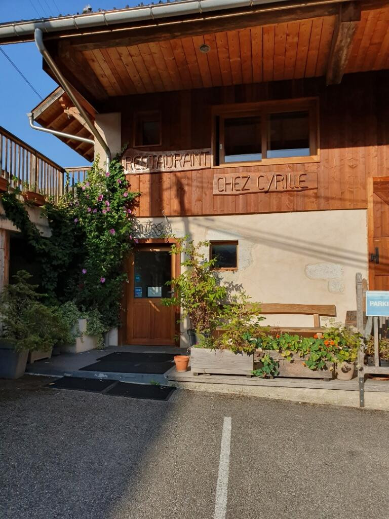 Chez Cyrille_Le Noyer
