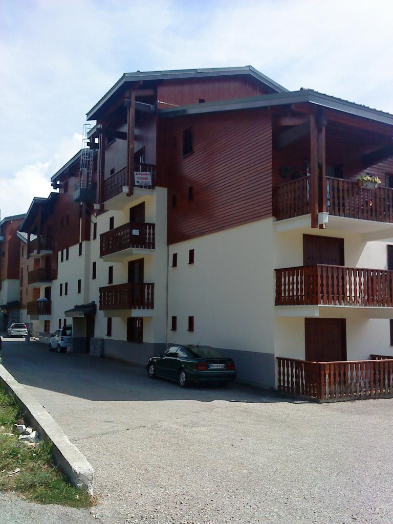 BLD 1