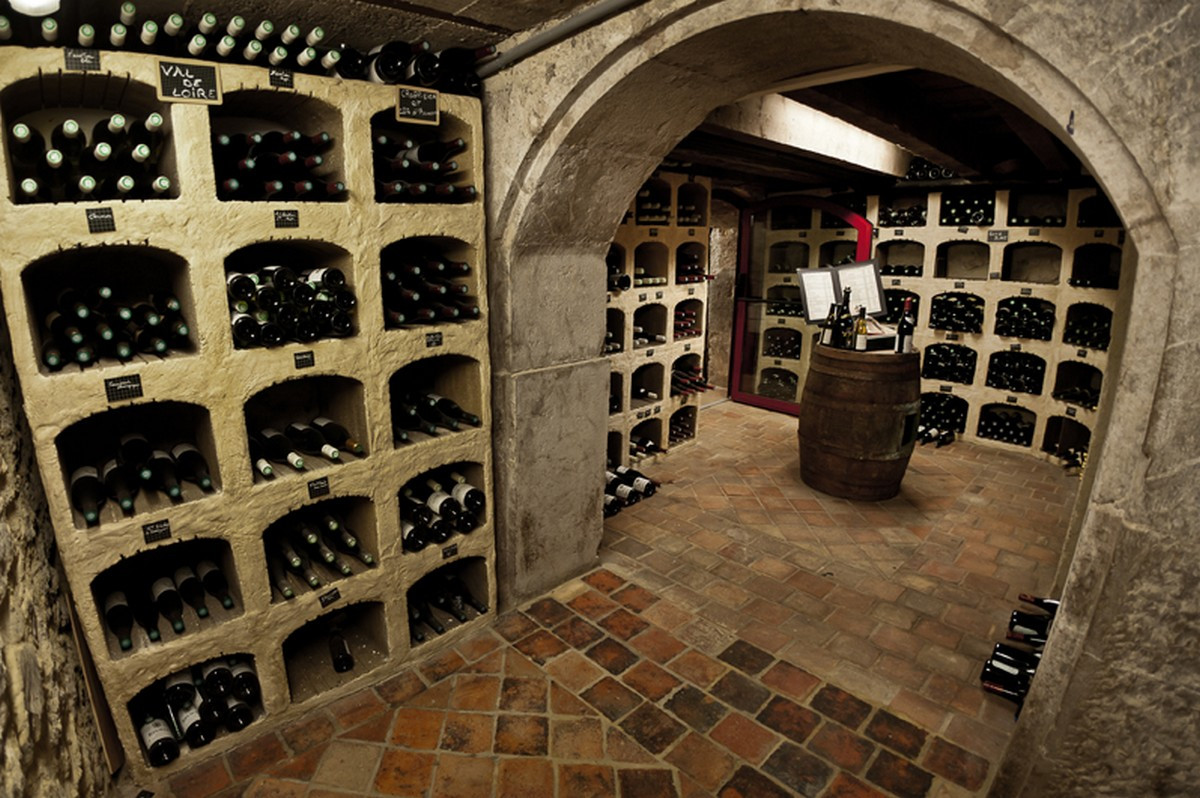 Vignobles en Scène au Chateau des Comtes de Challes_Challes-les-Eaux